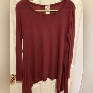 Cotton tee with shark bite detail, size L, burgundy, machine wash, hang to dry.